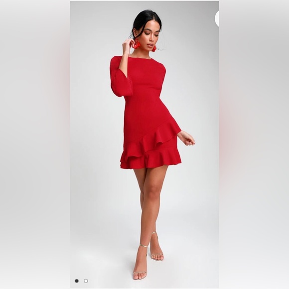 ✨Host Pick✨LULUS Sensational Statement Red Ruffled Bodycon Dress. Small - Picture 2 of 12